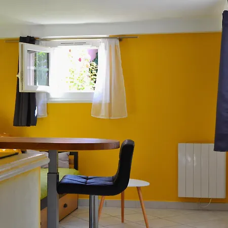 L'atelier De Papy D'albi - Parking - Centre Accessible A Pied Apartmán